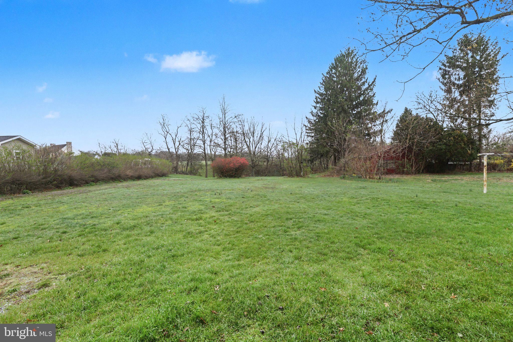 205 North Middlesex Road Carlisle, PA 17013 - Photo 24 of 29