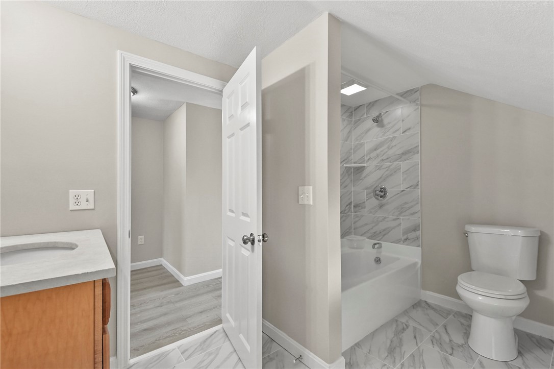 362 Market Street Warren, RI 02885 - Photo 19 of 42 Gallery Image 19
