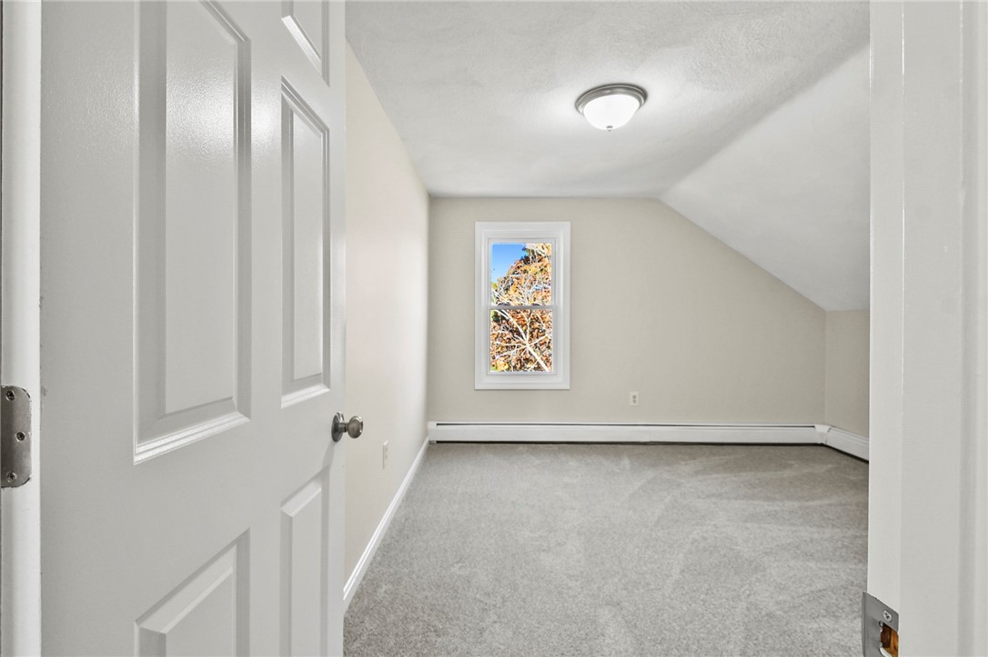 362 Market Street Warren, RI 02885 - Photo 8 of 42 Gallery Image 8