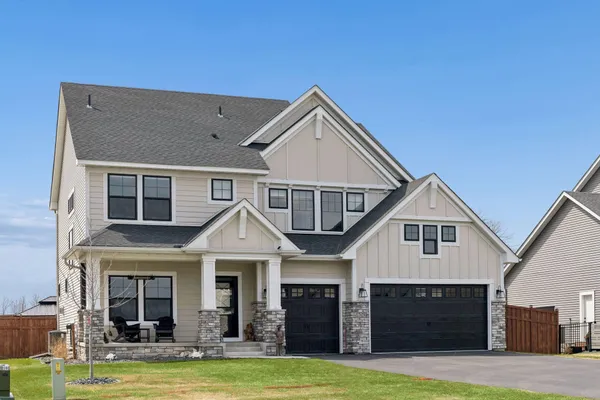 $1,052,000 | 17628 Jett Circle Southeast, Prior Lake, MN 55372