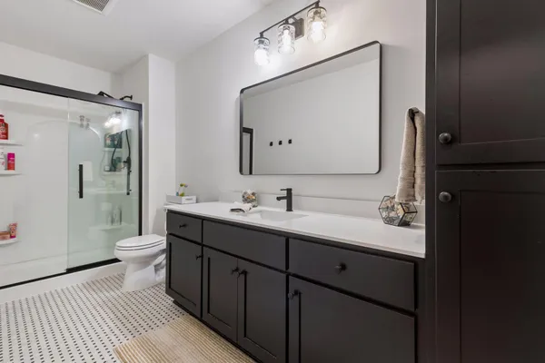 $1,052,000 | 17628 Jett Circle Southeast, Prior Lake, MN 55372