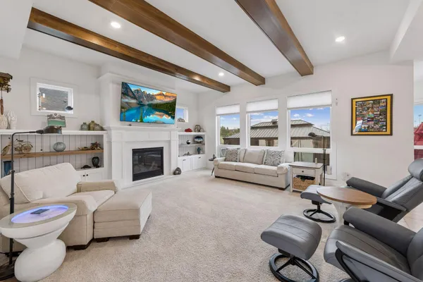 $1,052,000 | 17628 Jett Circle Southeast, Prior Lake, MN 55372