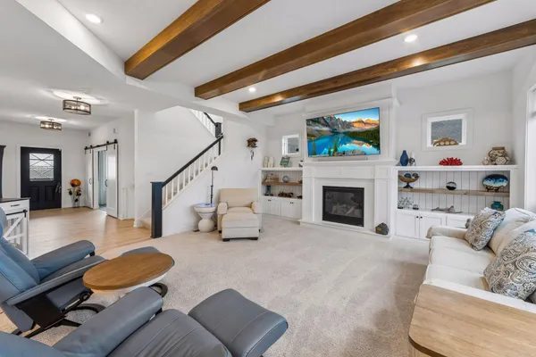 $1,052,000 | 17628 Jett Circle Southeast, Prior Lake, MN 55372