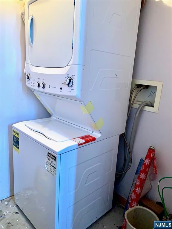717 Jersey Street, Unit 2 Harrison, NJ 07029 - Photo 12 of 12 a utility room with dryer and washer