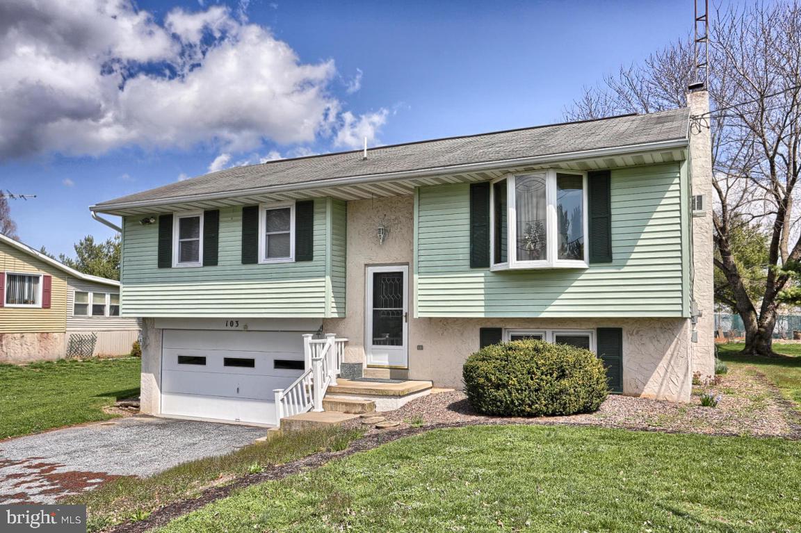 103 Schoeneck Road Ephrata, PA 17522 - Photo 1 of 24 Gallery Image 1