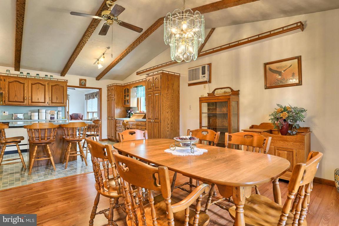 103 Schoeneck Road Ephrata, PA 17522 - Photo 8 of 24 Gallery Image 8