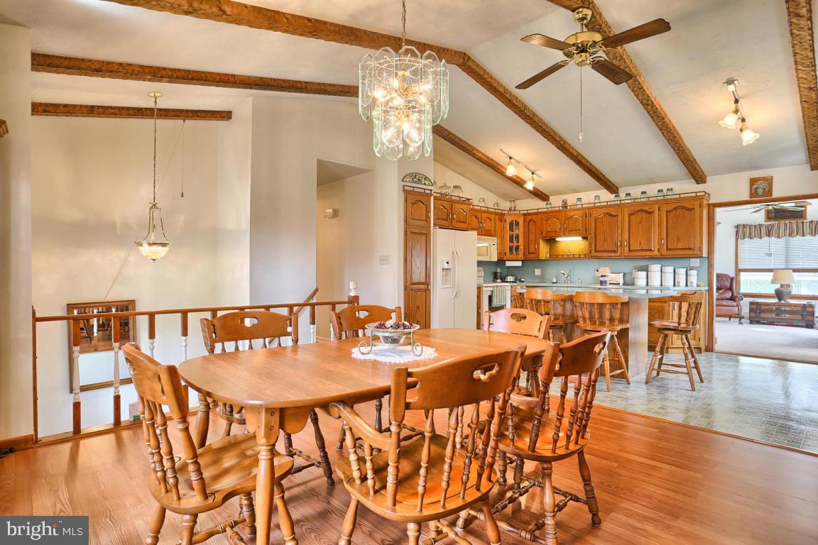 103 Schoeneck Road Ephrata, PA 17522 - Photo 9 of 24 Gallery Image 9