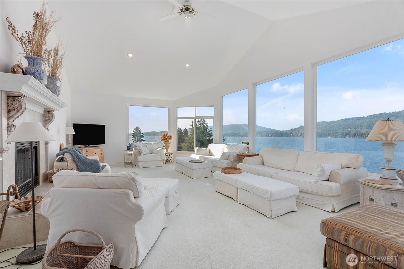 46 North Point Drive Bellingham, WA 98229 - Photo 3 of 40