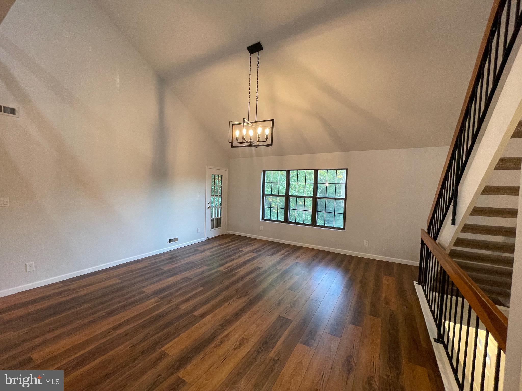 256B Everly Court Mount Laurel, NJ 08054 - Photo 4 of 12