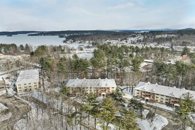 $195,000 | 130 Endicott Street East, Unit 213, Laconia, NH 03246