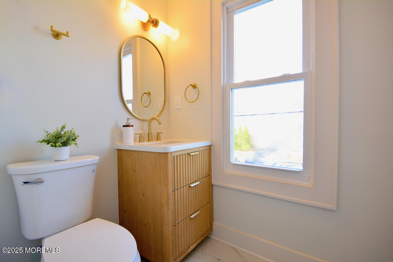 144 Bridge Avenue Red Bank, NJ 07701 - Photo 20 of 34 Full Primary Bath