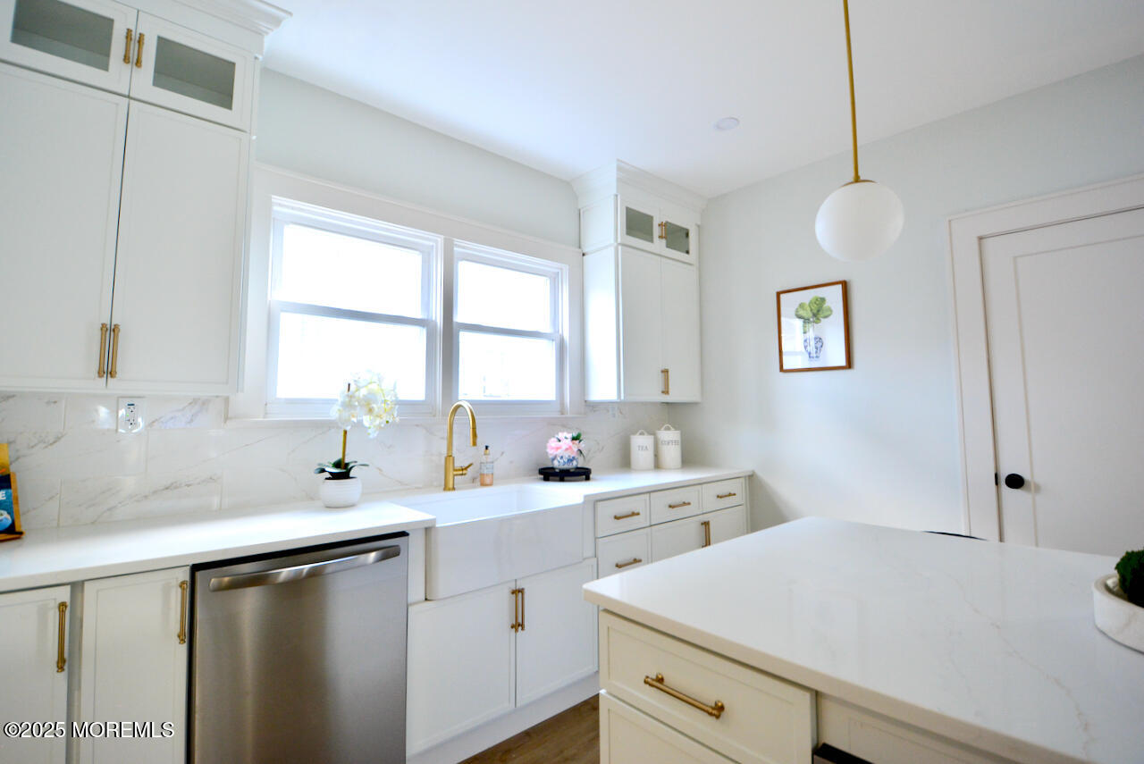 144 Bridge Avenue Red Bank, NJ 07701 - Photo 5 of 34 Dishwasher