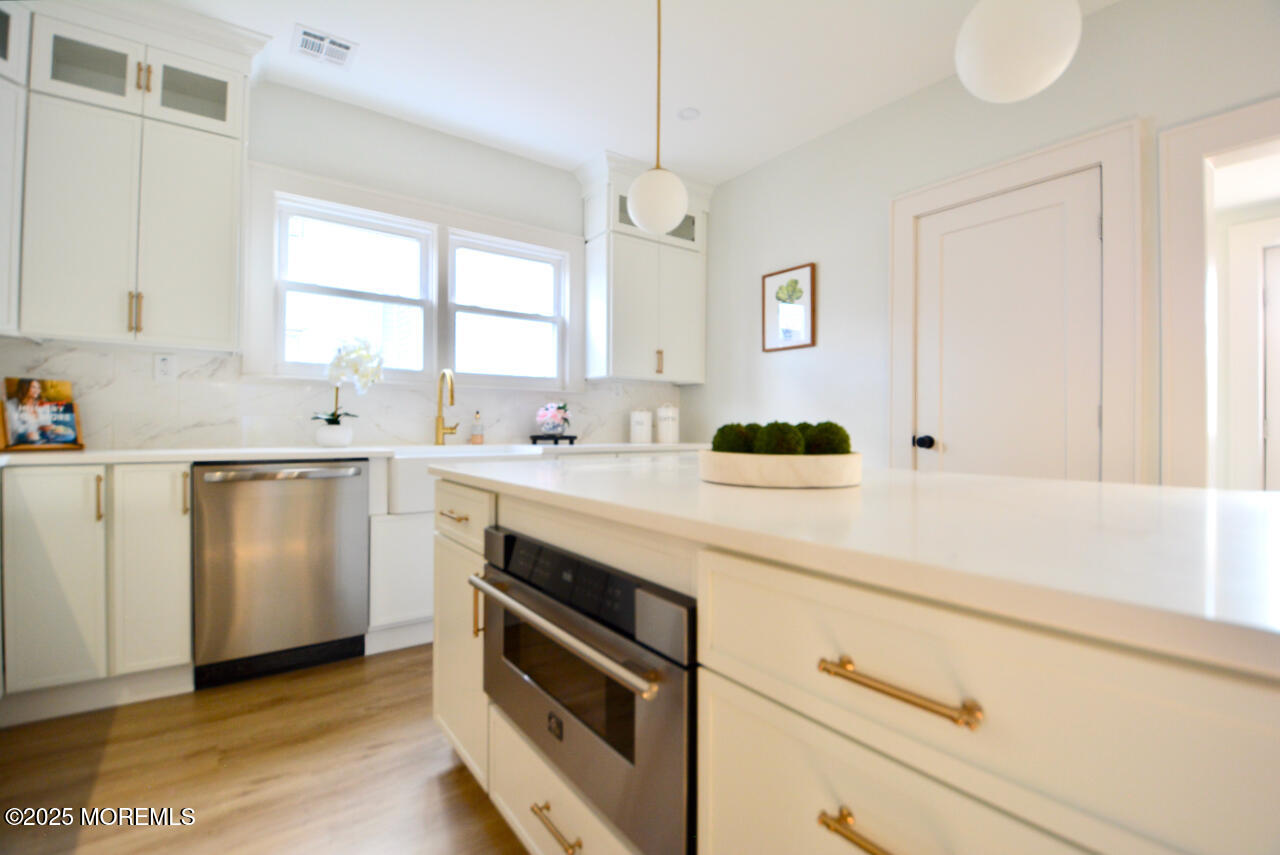 144 Bridge Avenue Red Bank, NJ 07701 - Photo 7 of 34 Micro Drawer