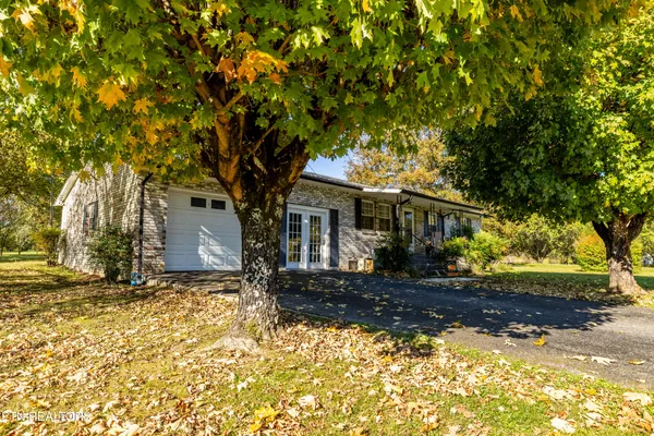 $215,700 | 114 Verdun Road, Oneida, TN 37841