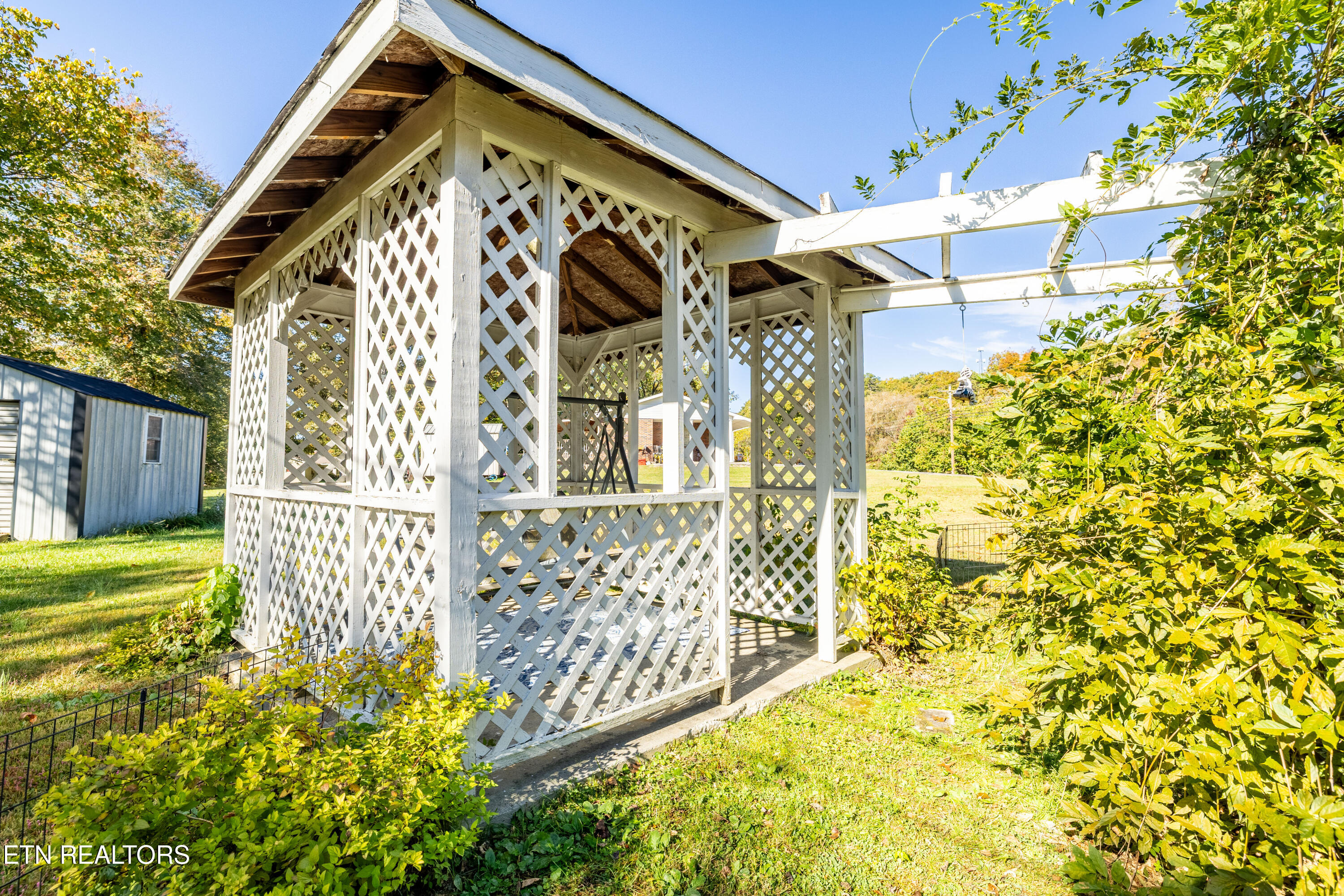 114 Verdun Road Oneida, TN 37841 - Photo 14 of 44 114BerdunDr-42