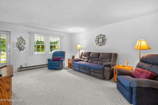 $222,700 | 114 Verdun Road, Oneida, TN 37841