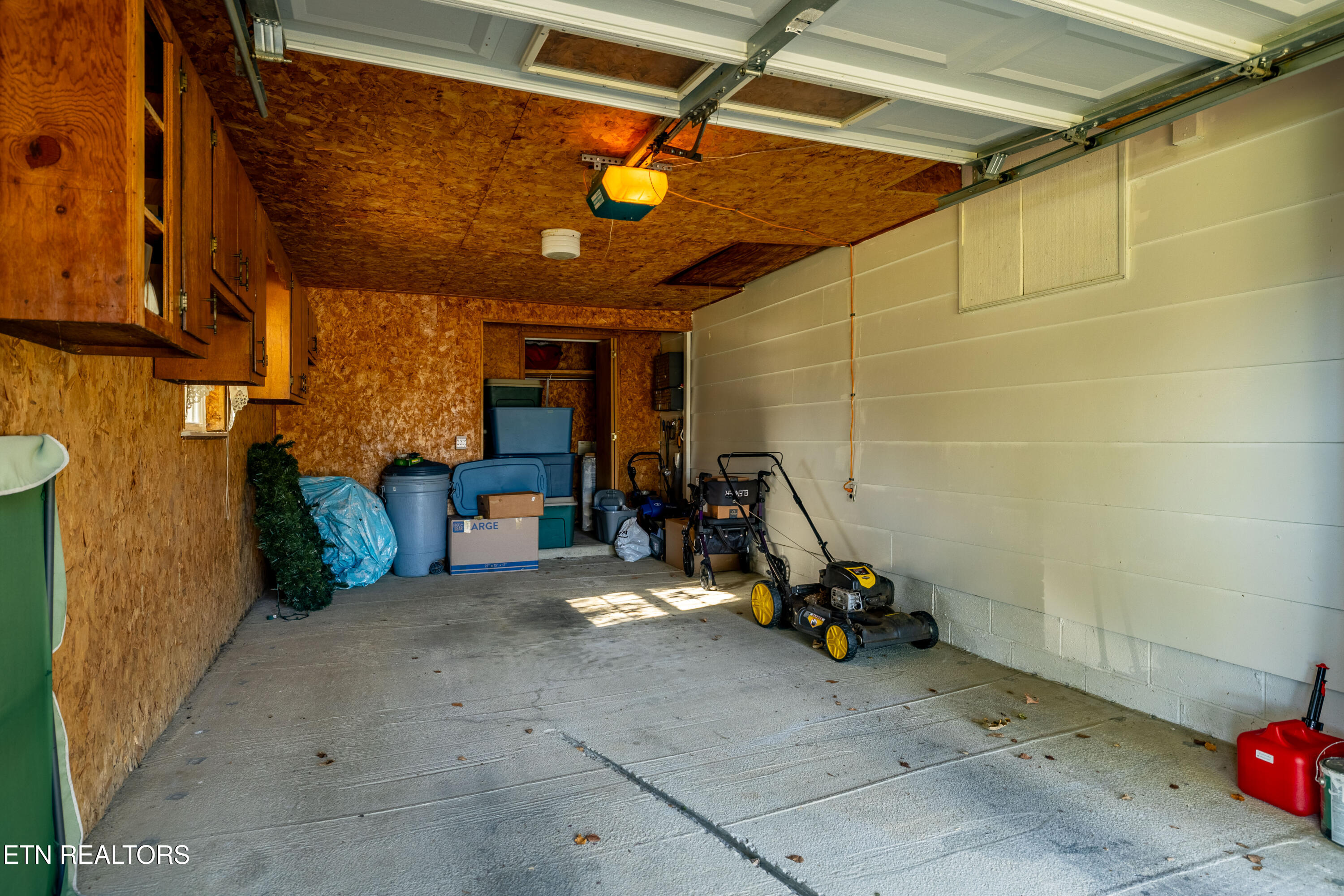 114 Verdun Road Oneida, TN 37841 - Photo 43 of 44 114BerdunDr-36