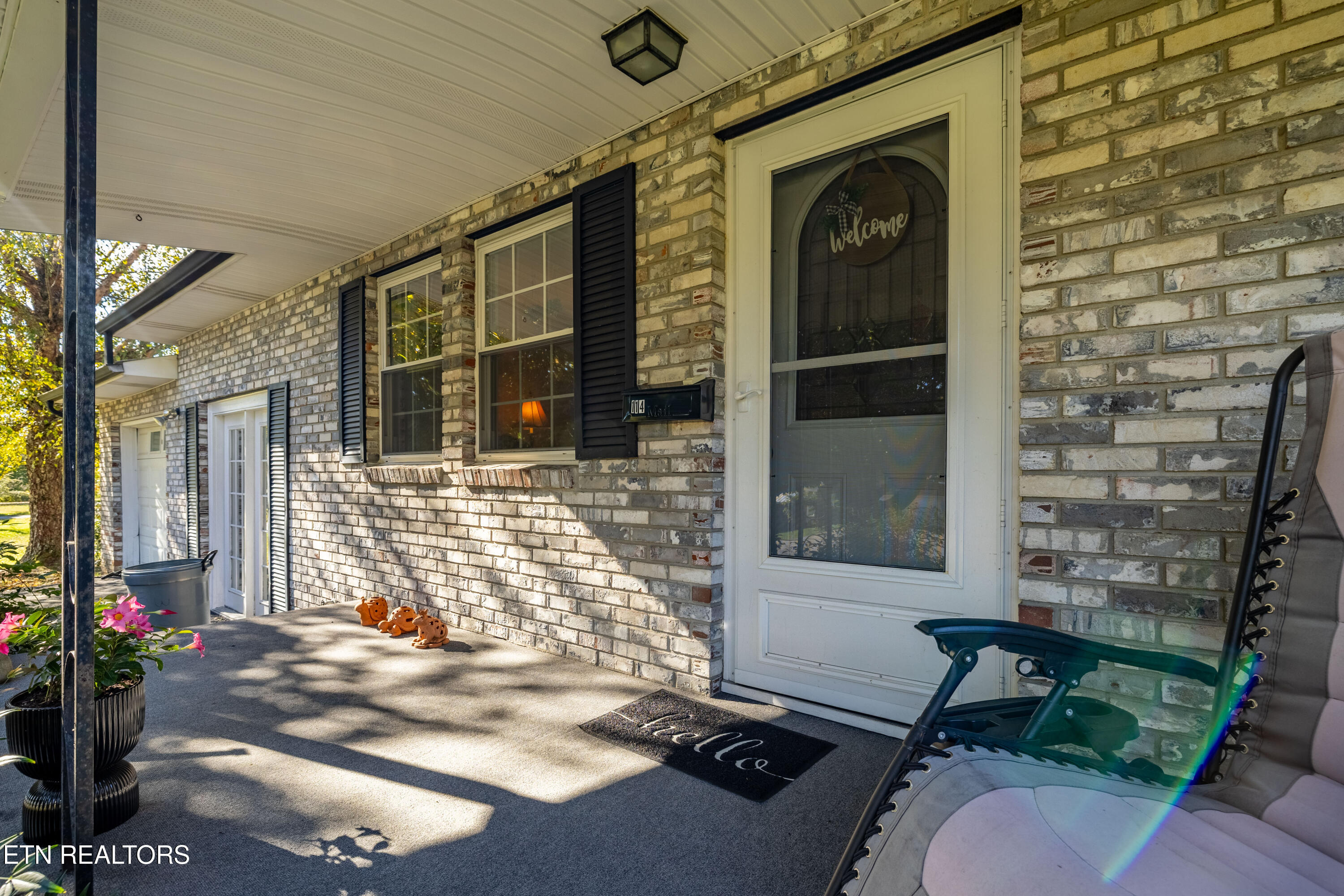 114 Verdun Road Oneida, TN 37841 - Photo 5 of 44 114BerdunDr-30