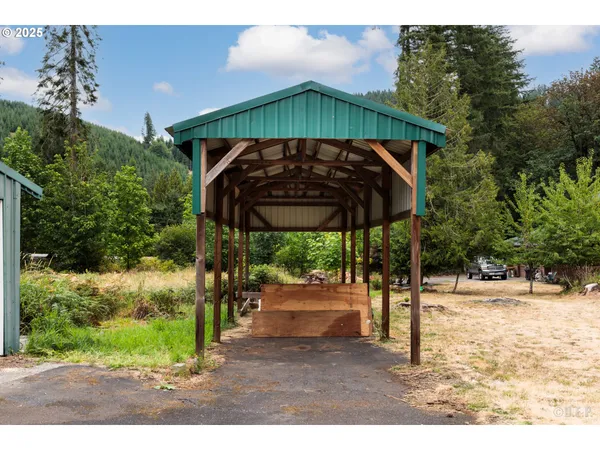 $650,000 | 30004 Scappoose Vernonia Highway, Scappoose, OR 97056