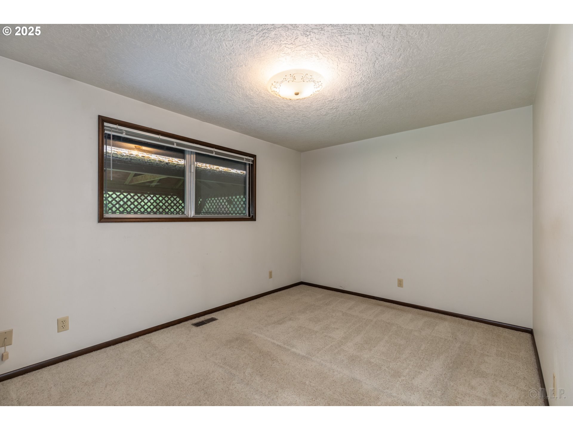 30004 Scappoose Vernonia Highway Scappoose, OR 97056 - Photo 10 of 33 a view of empty room with window