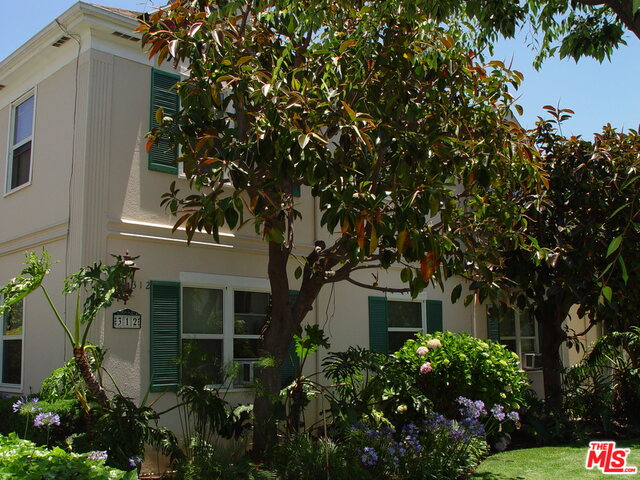 312 South Reeves Drive, Unit E Beverly Hills, CA 90212 - Photo 4 of 11