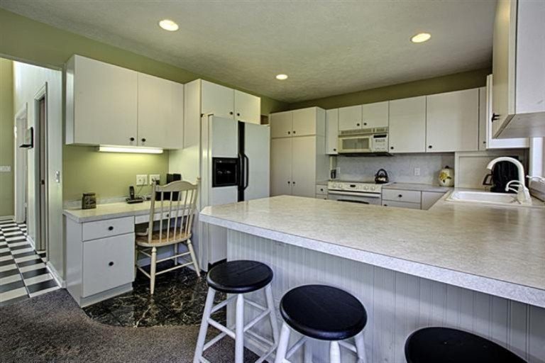 8710 Ridgebluff Drive Southwest Byron Center, MI 49315 - Photo 6 of 24 Additional Photo