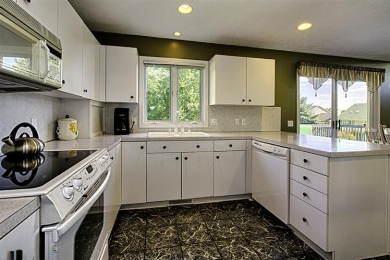 8710 Ridgebluff Drive Southwest Byron Center, MI 49315 - Photo 9 of 24 Additional Photo