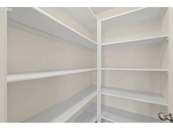 $458,000 | 114 Southwest Desert Sky Drive, Hermiston, OR 97838