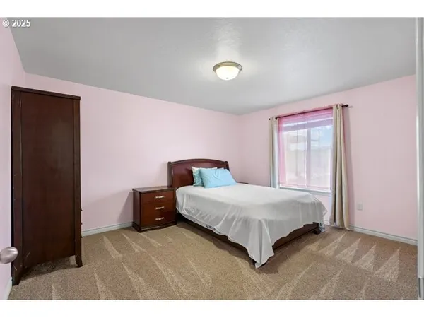 $458,000 | 114 Southwest Desert Sky Drive, Hermiston, OR 97838