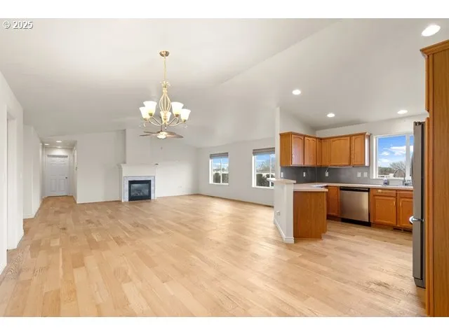 $467,500 | 114 Southwest Desert Sky Drive, Hermiston, OR 97838