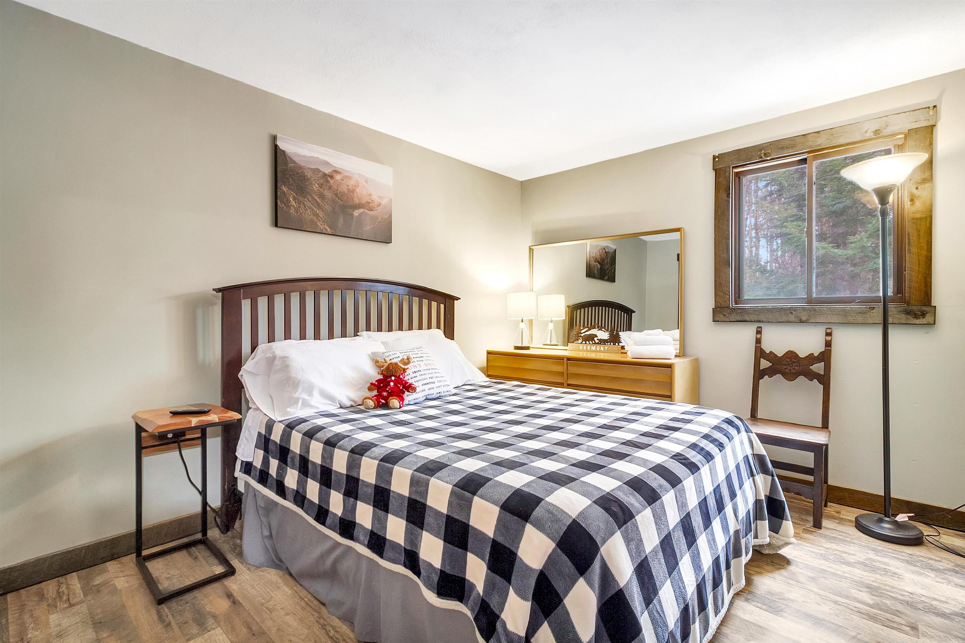 459 Silver Lane Wardsboro, VT 05360 - Photo 14 of 37