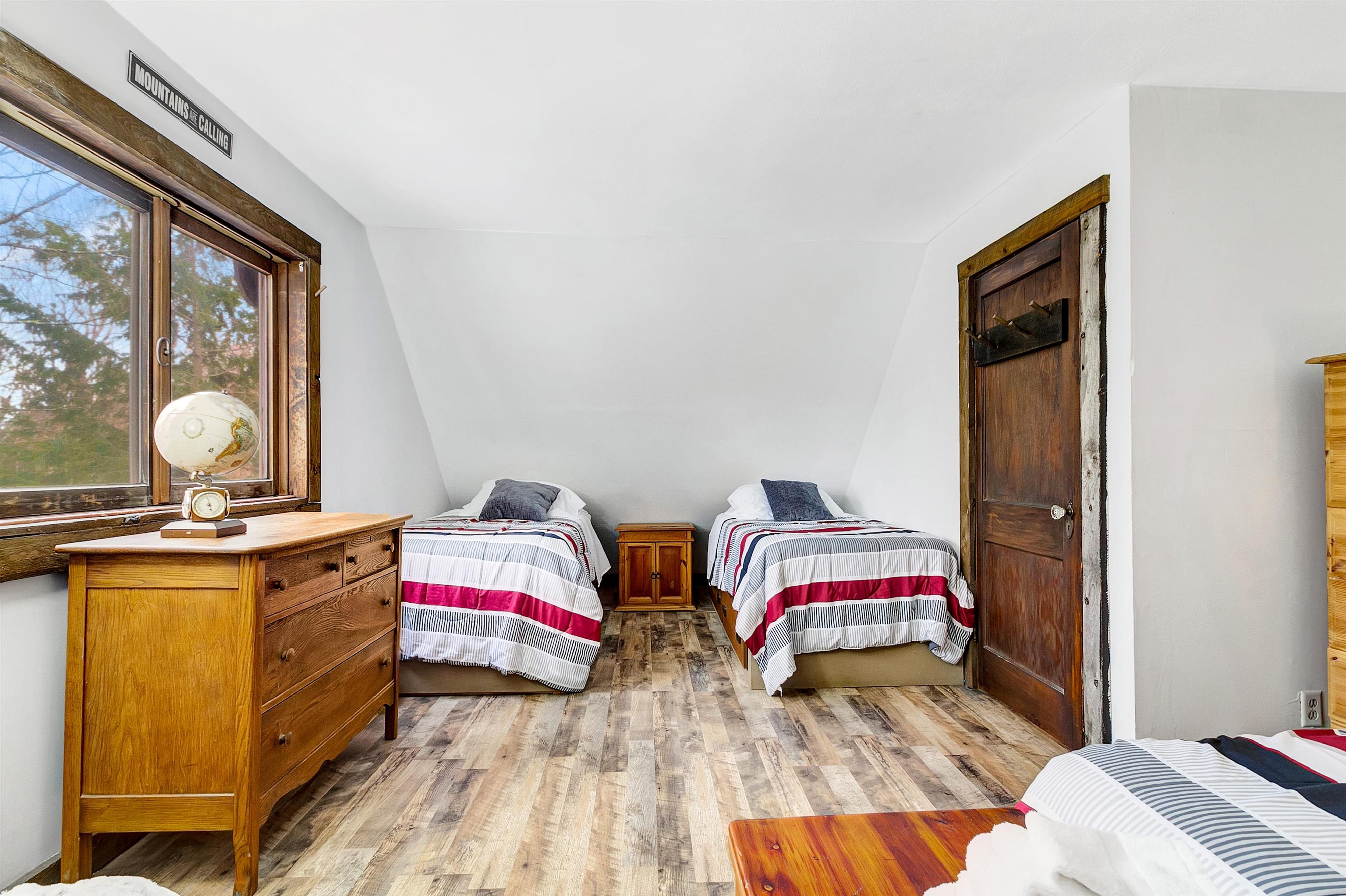 459 Silver Lane Wardsboro, VT 05360 - Photo 15 of 37