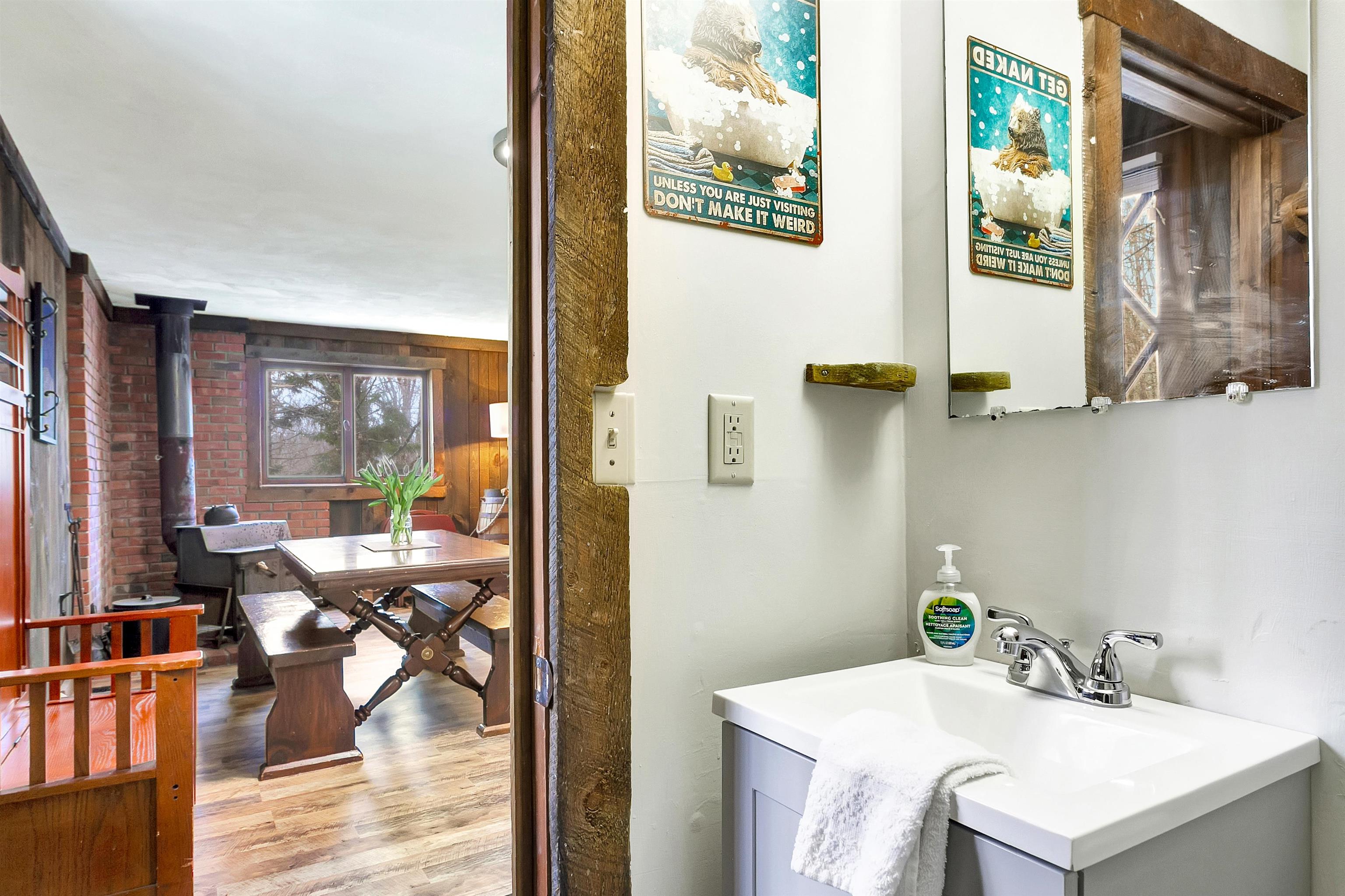 459 Silver Lane Wardsboro, VT 05360 - Photo 2 of 37