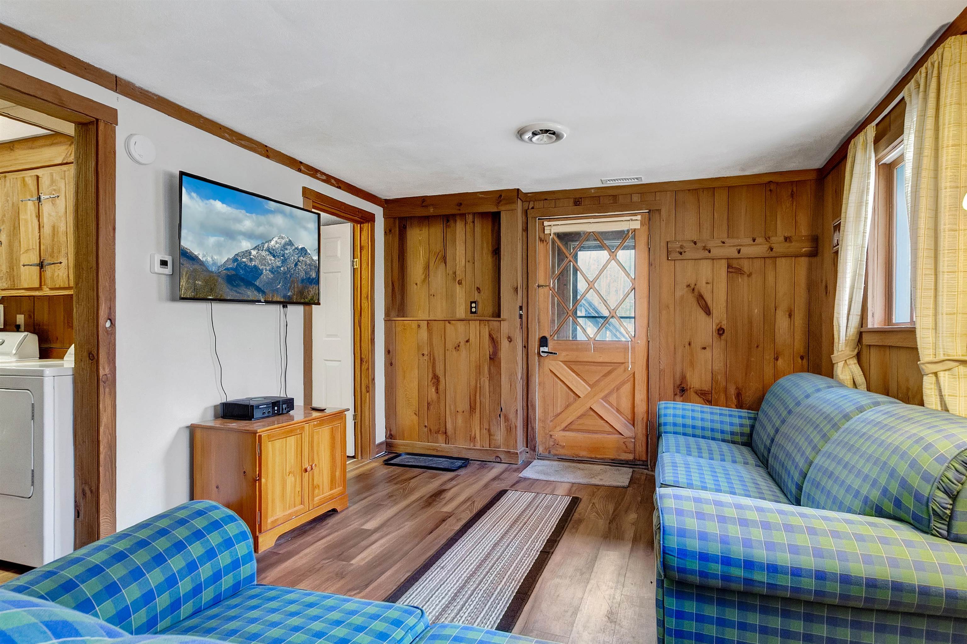 459 Silver Lane Wardsboro, VT 05360 - Photo 27 of 37