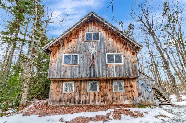 $399,000 | 459 Silver Lane, Wardsboro, VT 05360