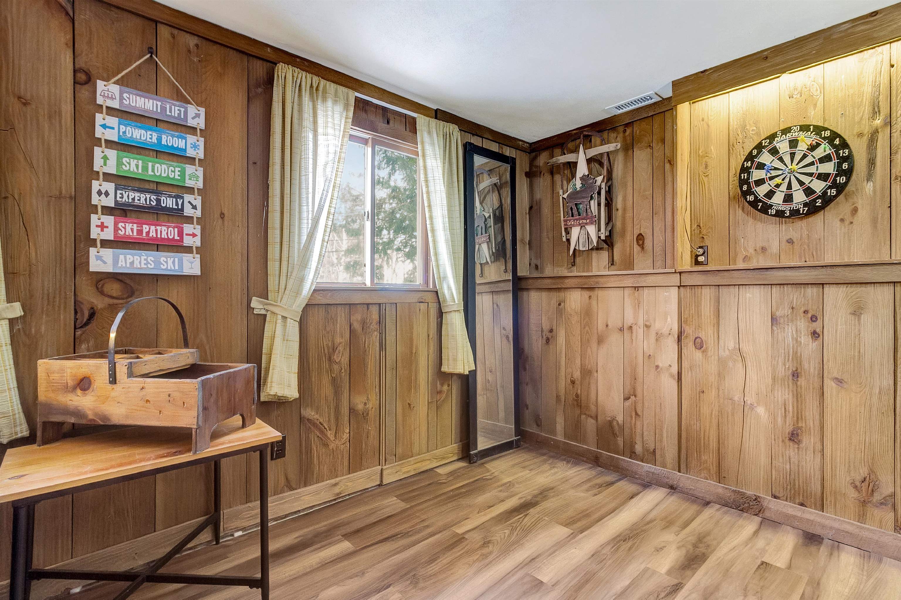 459 Silver Lane Wardsboro, VT 05360 - Photo 31 of 37