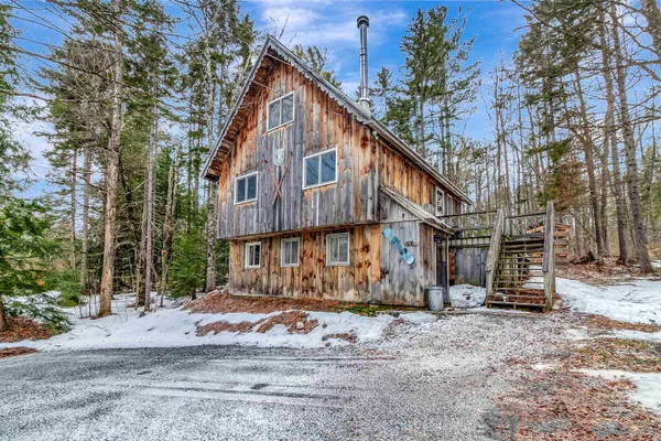 $399,000 | 459 Silver Lane, Wardsboro, VT 05360