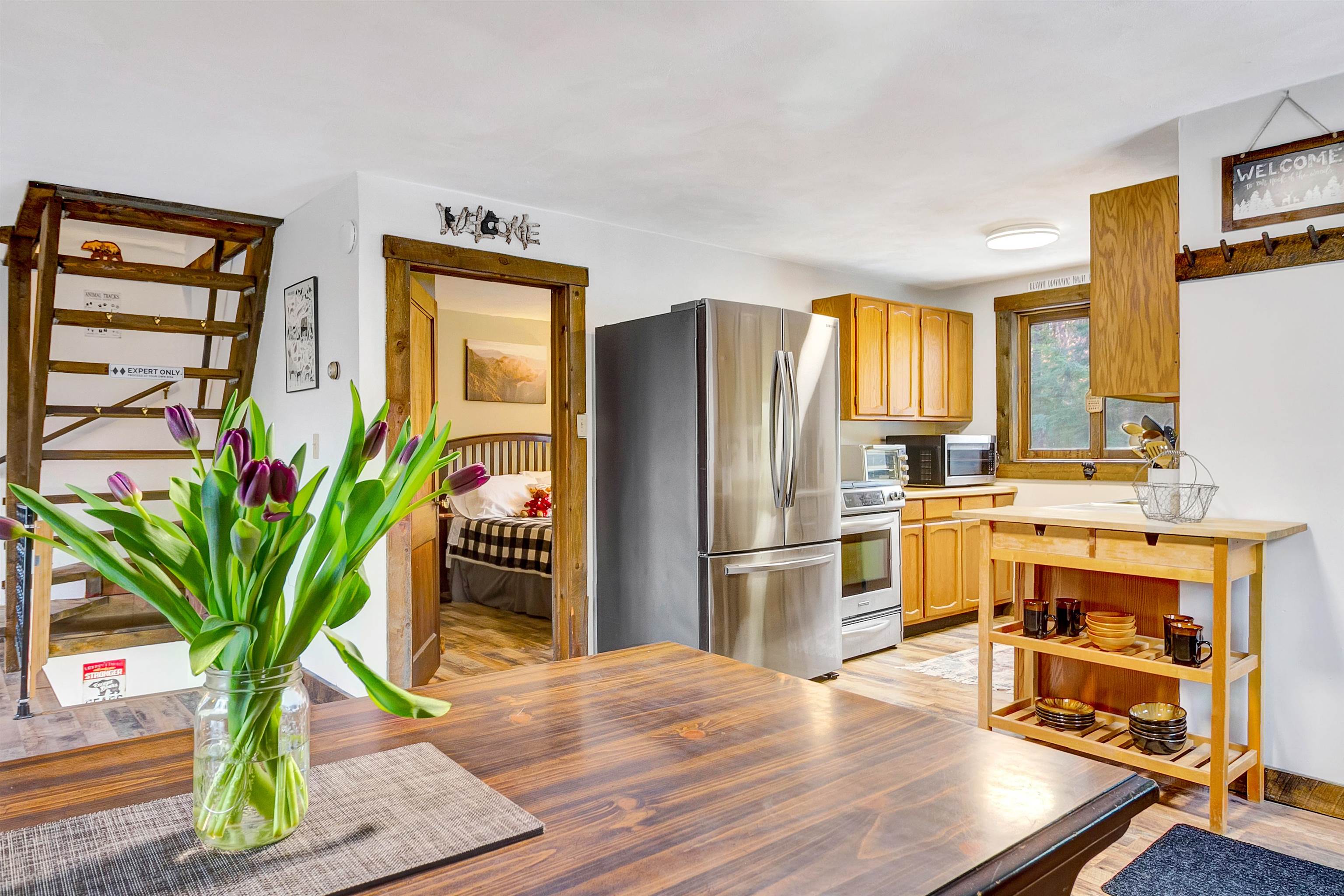 459 Silver Lane Wardsboro, VT 05360 - Photo 4 of 37