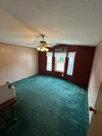 $165,000 | 70 Quaboag Valley, Unit 70, Ware, MA 01082