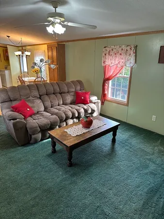 $165,000 | 70 Quaboag Valley, Unit 70, Ware, MA 01082