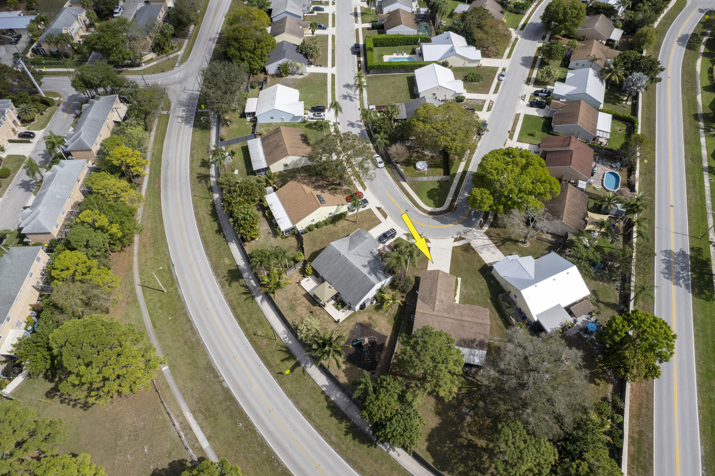 120 Greentree Circle Jupiter, FL 33458 - Photo 26 of 28 120_GreenTree_40-Arrow_MLS