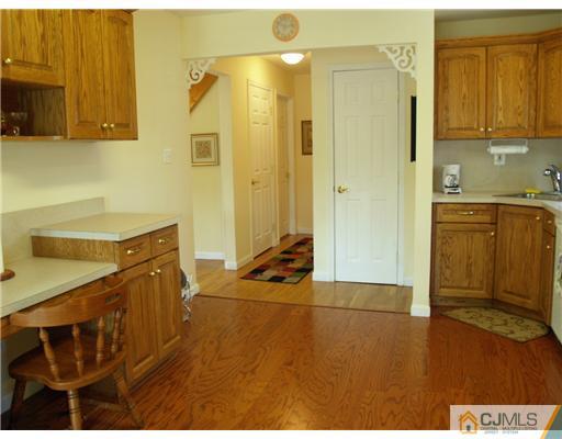 491 Crows Mill Road Fords, NJ 08863 - Photo 5 of 10