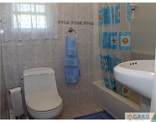 491 Crows Mill Road Fords, NJ 08863 - Photo 8 of 10