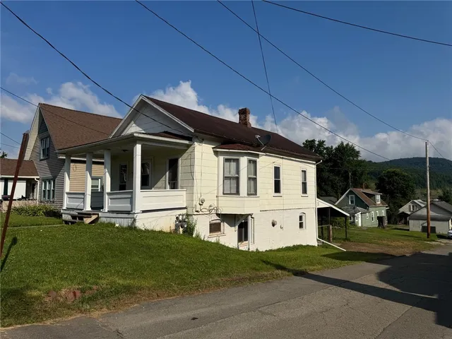 $74,900 | 49 Cornen Street, Bradford, PA 16701