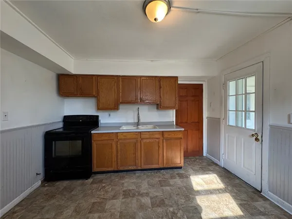 $74,900 | 49 Cornen Street, Bradford, PA 16701