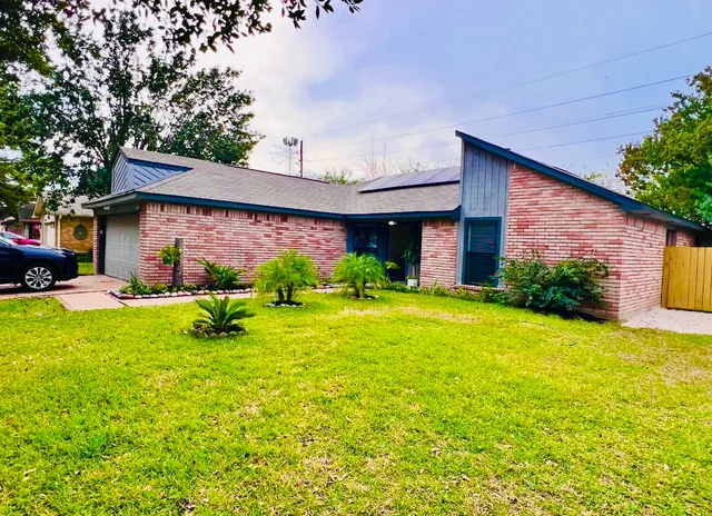 $375,000 | 10807 Spring Harvest Drive, Houston, TX 77064