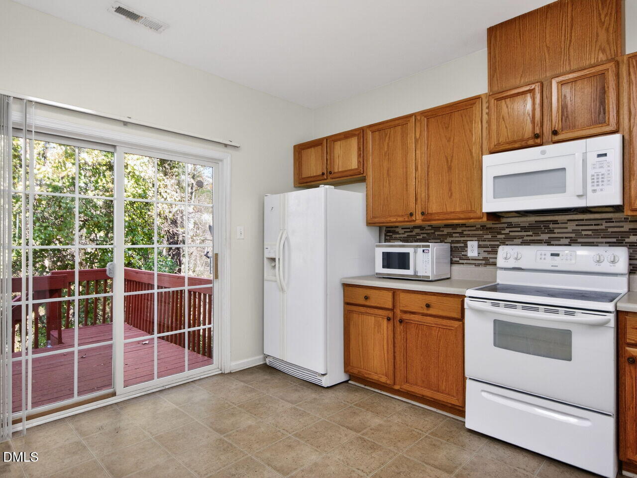 4802 Parkville Drive Raleigh, NC 27604 - Photo 12 of 34 011-1280x960-photo