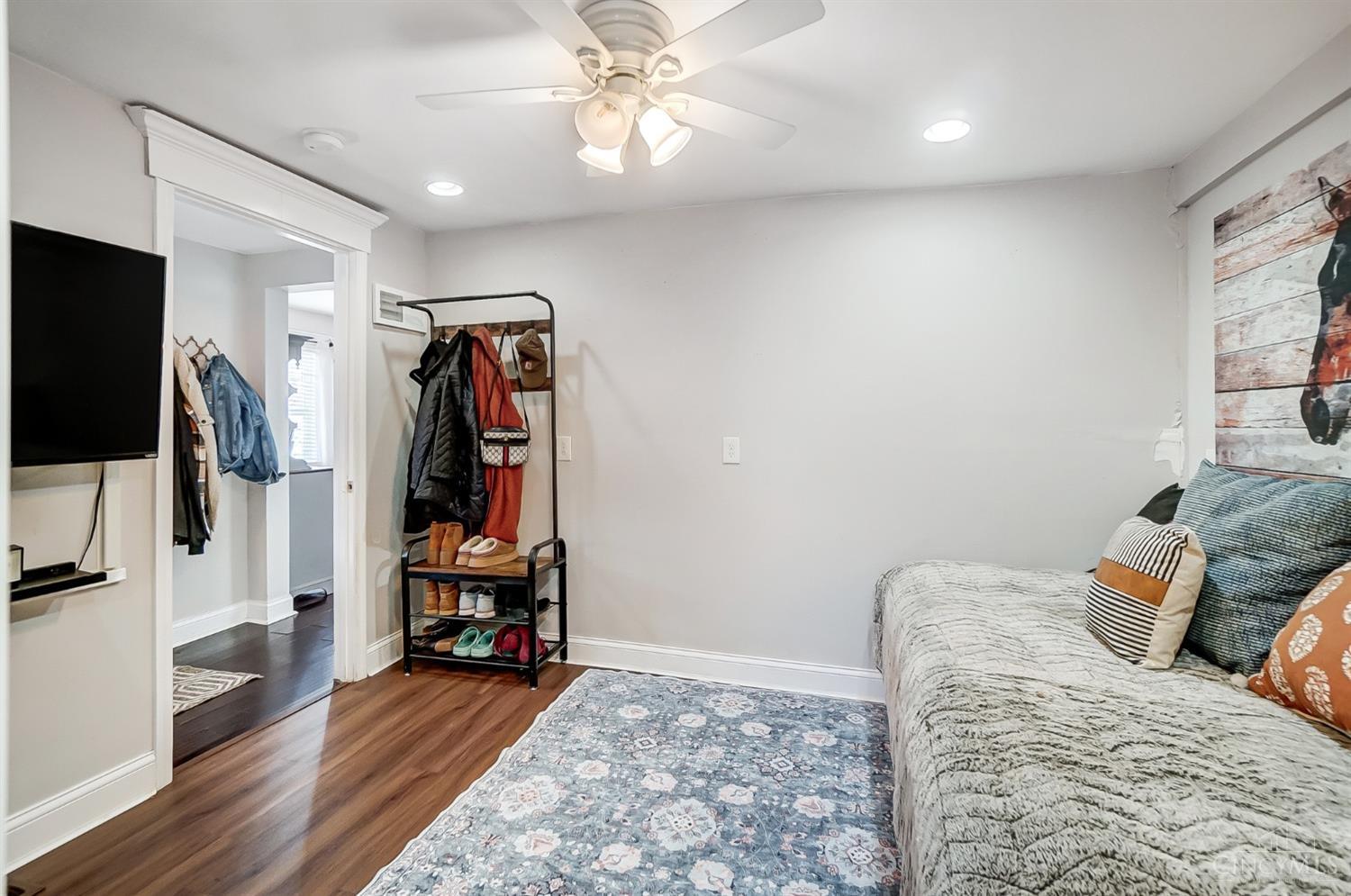 2102 Sutton Road Cincinnati, OH 45230 - Photo 15 of 35 Gallery Image 15