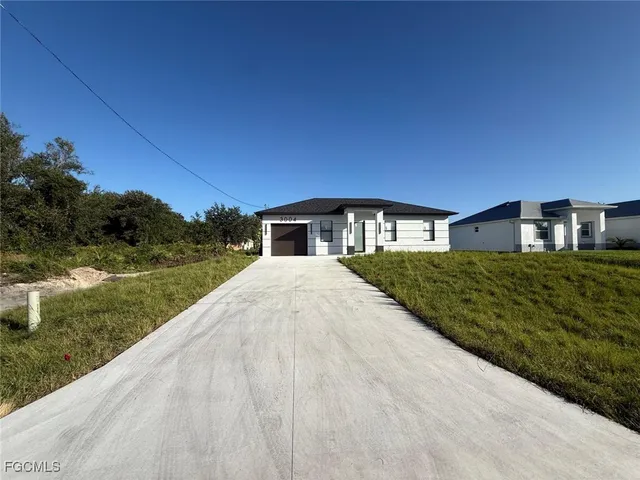 $290,000 | 3004 2nd Street West, Lehigh Acres, FL 33971