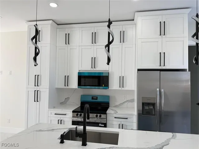 $290,000 | 3004 2nd Street West, Lehigh Acres, FL 33971